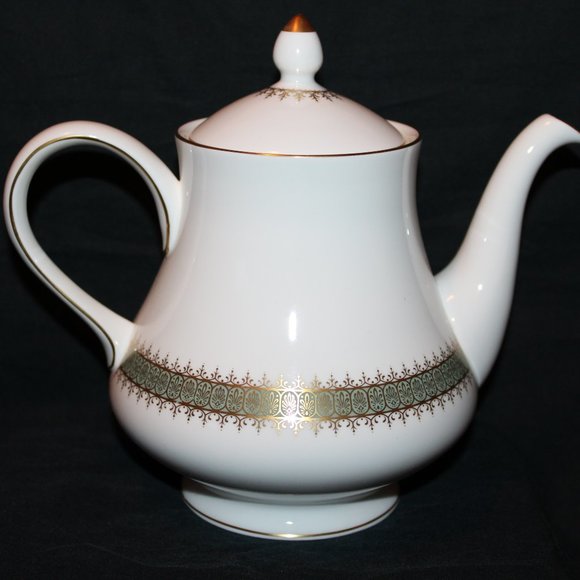 Wedgwood Argyll Bone China 15pc Tea Set - Picture 14 of 16